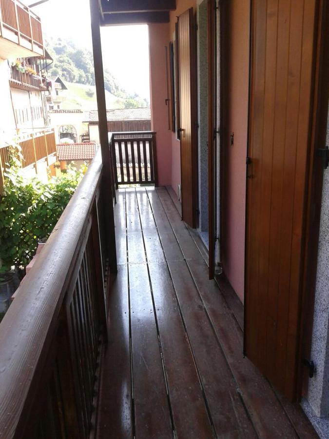 Casa Tonia Apartment Tiarno di Sopra ภายนอก รูปภาพ