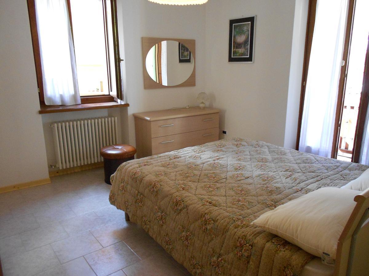 Casa Tonia Apartment Tiarno di Sopra ภายนอก รูปภาพ
